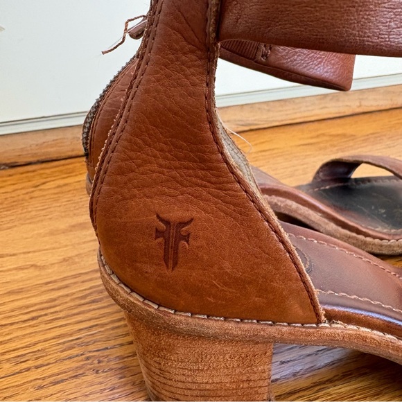 FRYE AND CO. Brown Leather Block Heel Sandals - Picture 2 of 6